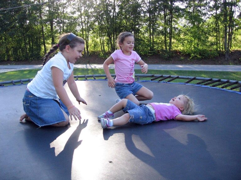Comment choisir un trampoline familial sécurisé et durable ?