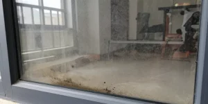 vitre autonettoyante pour insert